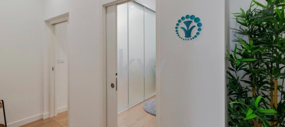 130m² Commercial property in Lisbon, Portugal No. 90785 28