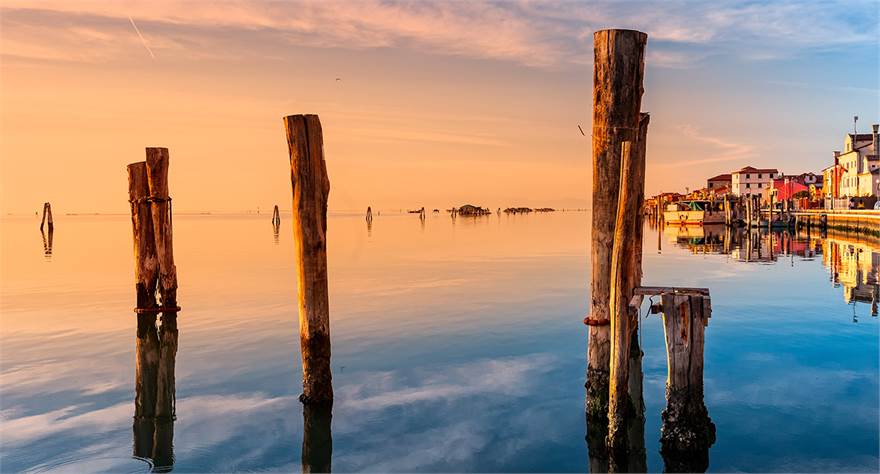 5 rooms Commercial property in Venice, Italy No. 61586