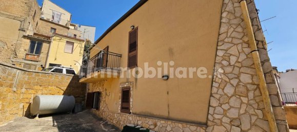 3 bedrooms House in Enna, Italy No. 351528 19