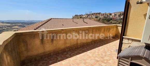 3 bedrooms House in Enna, Italy No. 351528 23