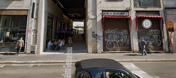 Apartamento de 2 dormitorios en Milan, Italy No. 247238 15