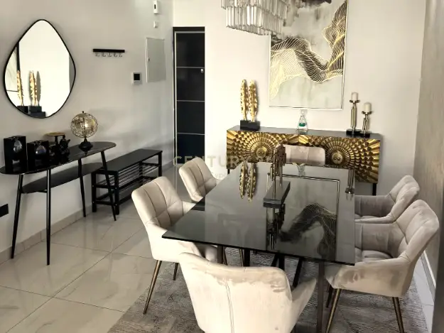 Квартира с 3 спальнями в Лимасол, Кипр № 4236