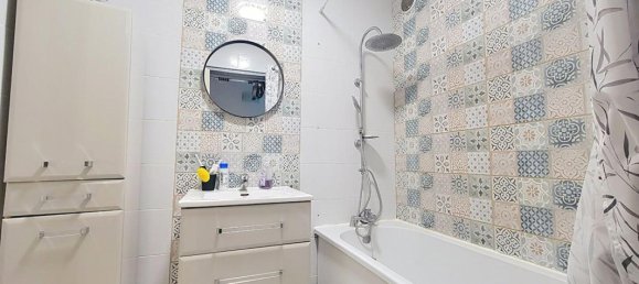 2 bedrooms Apartment in Creil, France No. 157252 2