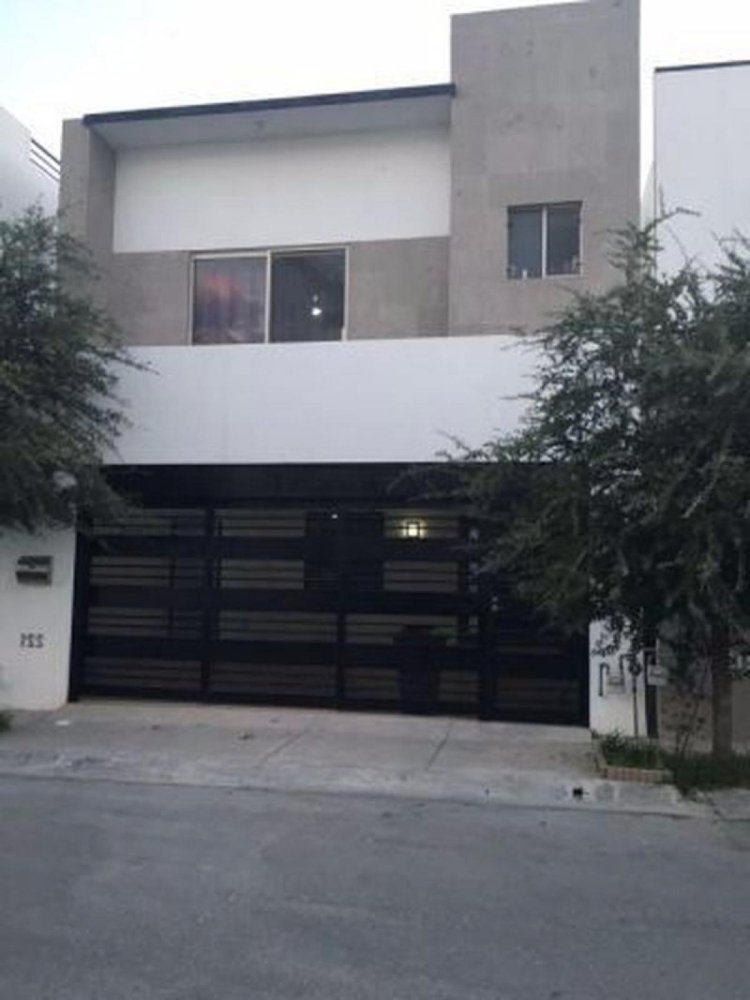 3 bedrooms House in Montemorelos, Mexico No. 179123