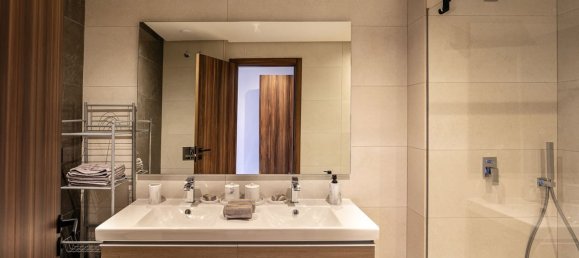 Apartamento de 2 dormitorios en Marbella, Spain No. 107110 13