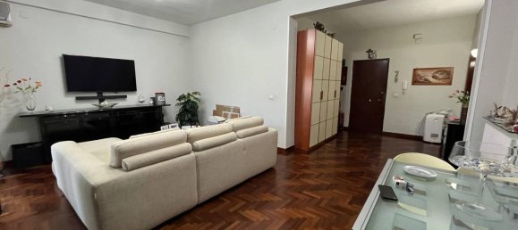 4 rooms Apartment in San Giorgio a Cremano, Italy No. 173994 5