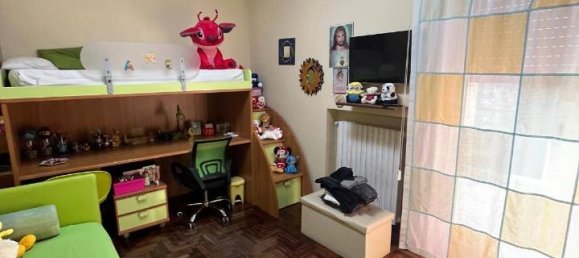 4 rooms Apartment in San Giorgio a Cremano, Italy No. 173994 20