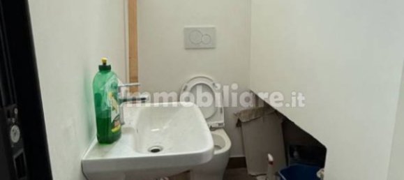 Коммерческая недвижимость с 2 комнатами в Изола дель Лири, Италия № 281923 12