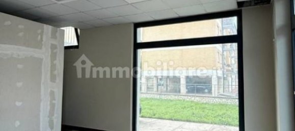 Коммерческая недвижимость с 2 комнатами в Изола дель Лири, Италия № 281923 17