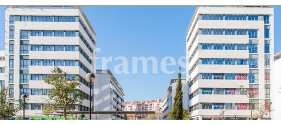 96m² Commercial property in Amadora, Portugal No. 129672 5
