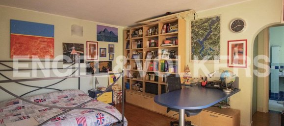 5 bedrooms Villa in Varese, Italy No. 68639 9