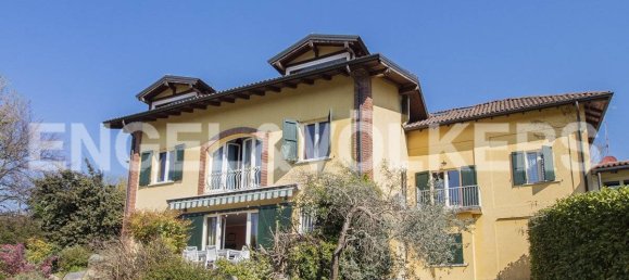 5 bedrooms Villa in Varese, Italy No. 68639 17
