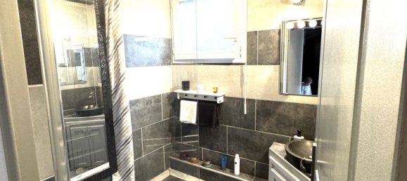 3 bedrooms Apartment in Montevrain, France No. 166790 10