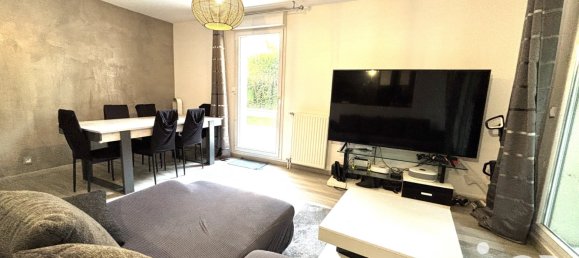 3 bedrooms Apartment in Montevrain, France No. 166790 3