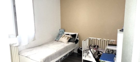 3 bedrooms Apartment in Montevrain, France No. 166790 11