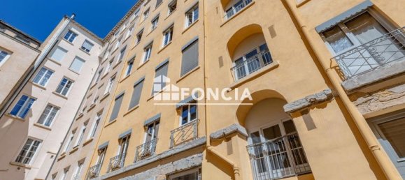 2 bedrooms Apartment in Lyon, France No. 289269 2