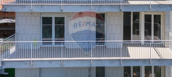 Квартира с 2 спальнями в Бусто Арсицио, Италия № 270493 24