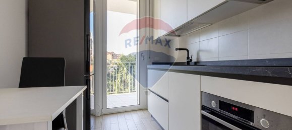 Квартира с 2 спальнями в Бусто Арсицио, Италия № 270493 10