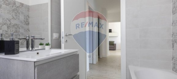 Квартира с 2 спальнями в Бусто Арсицио, Италия № 270493 18