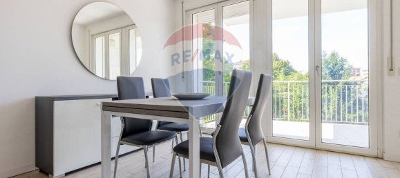 Квартира с 2 спальнями в Бусто Арсицио, Италия № 270493 6