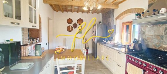 6 rooms House in Rosignano Marittimo, Italy No. 90906 22