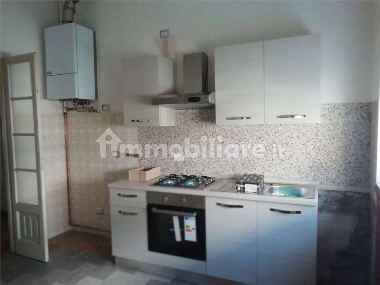 Квартира с 2 спальнями в Кадораго, Италия № 260688