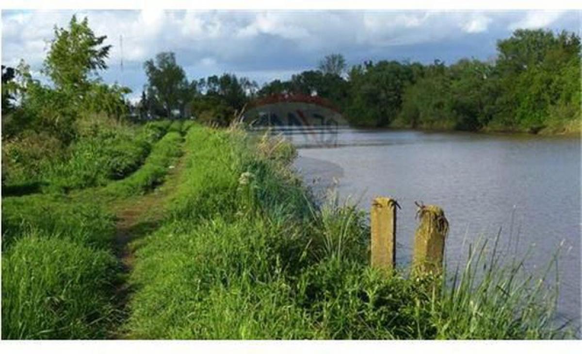  Land in Tigre, Argentina No. 38618