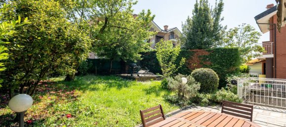 4 bedrooms Villa in Rivalta di Torino, Italy No. 351204 10