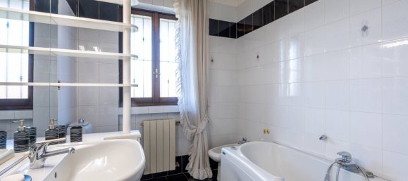 4 bedrooms Villa in Rivalta di Torino, Italy No. 351204 33