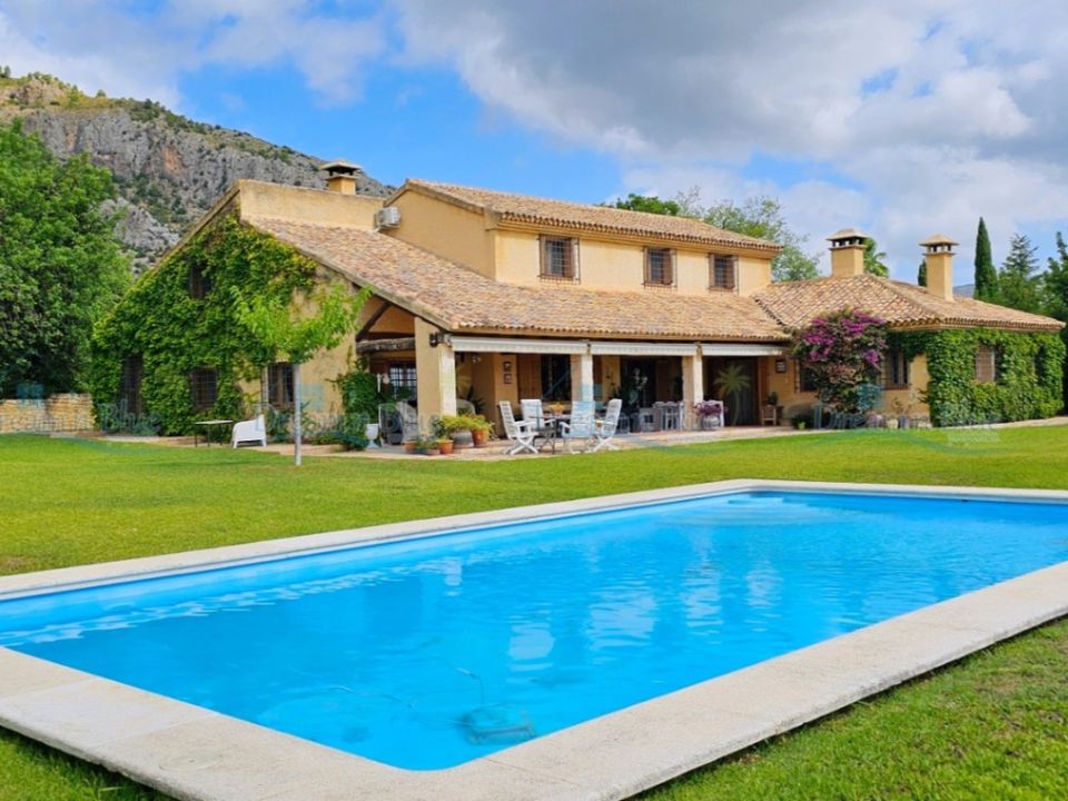 6 bedrooms Villa in Cela De Nunez, Spain No. 222253
