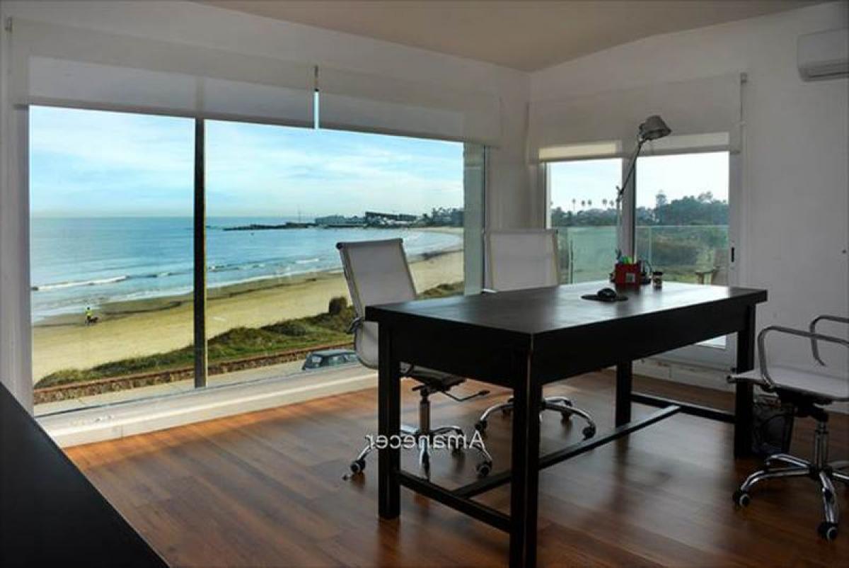 3 غرف نوم شقة في Montevideo, Uruguay رقم 8081