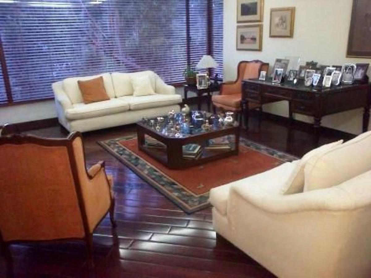 3 Schlafzimmer Haus in Bogota, Colombia, Nr. 9909