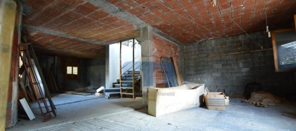 10 rooms House in Valdidentro, Italy No. 160928 14