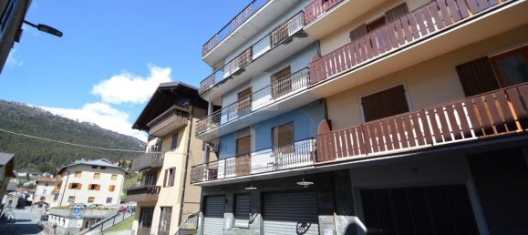 10 rooms House in Valdidentro, Italy No. 160928 5