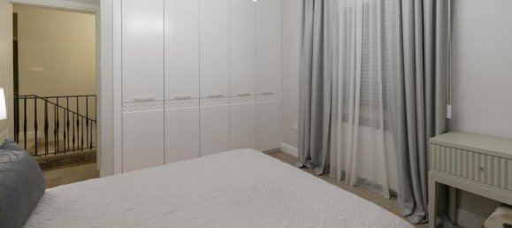 4 bedrooms Villa in Limassol, Cyprus No. 1582 11