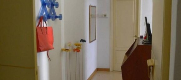 2 rooms Apartment in Siena, Italy No. 222845 5