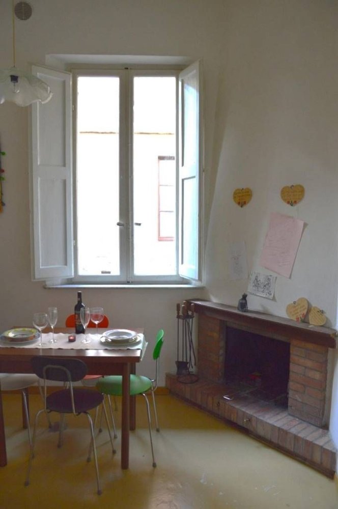 2 rooms Apartment in Siena, Italy No. 222845