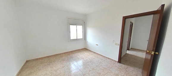 3 Schlafzimmer Haus in Ripollet, Spain, Nr. 157185 34