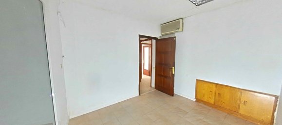 3 Schlafzimmer Haus in Ripollet, Spain, Nr. 157185 40