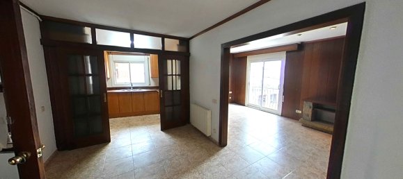 3 Schlafzimmer Haus in Ripollet, Spain, Nr. 157185 8
