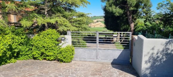 Вилла с 18 комнатами в Сенигаллия, Италия № 229110 9