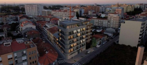 1 bedroom Apartment in Porto, Portugal No. 80561 6