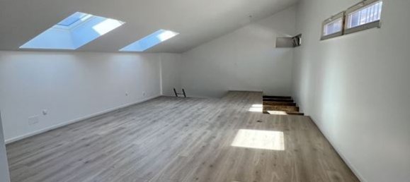 3 Schlafzimmer Wohnung in Wintzenheim, France, Nr. 216453 2