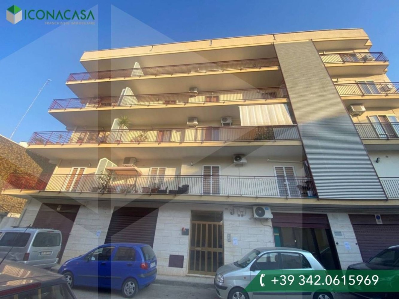 3 rooms Penthouse in Bitonto, Italy No. 28565