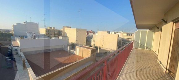 3 rooms Penthouse in Bitonto, Italy No. 28565 9