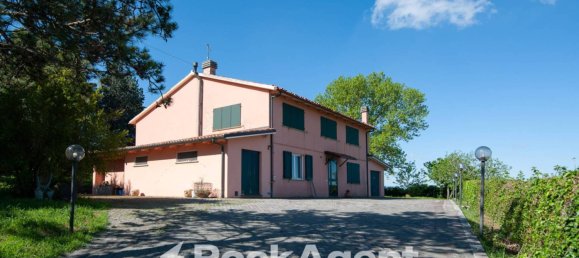 3 Schlafzimmer Haus in Fano, Italy, Nr. 101523 10