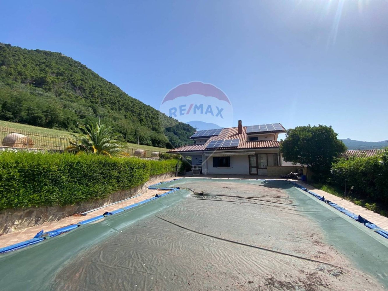 5 bedrooms Villa in San Lorenzello, Italy No. 344477