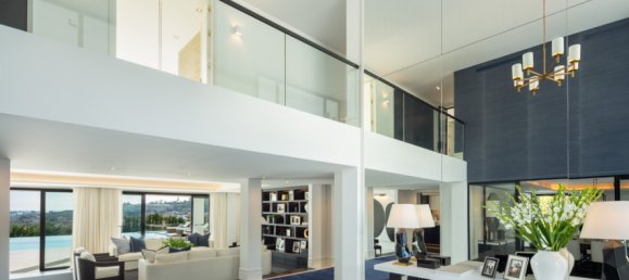 5 bedrooms Castles in Marbella, Spain No. 104363 9