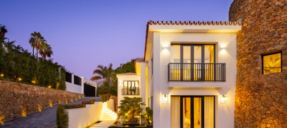 5 bedrooms Castles in Marbella, Spain No. 104363 16