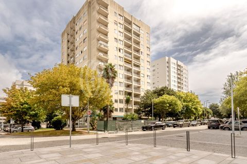 5 chambres Appartement à Porto, Portugal No. 343075